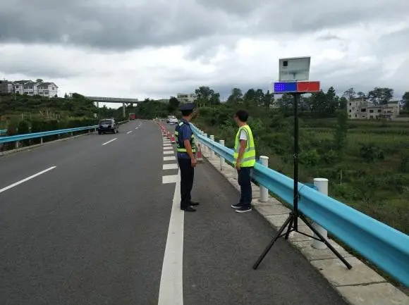 临沧高速公路钢护栏